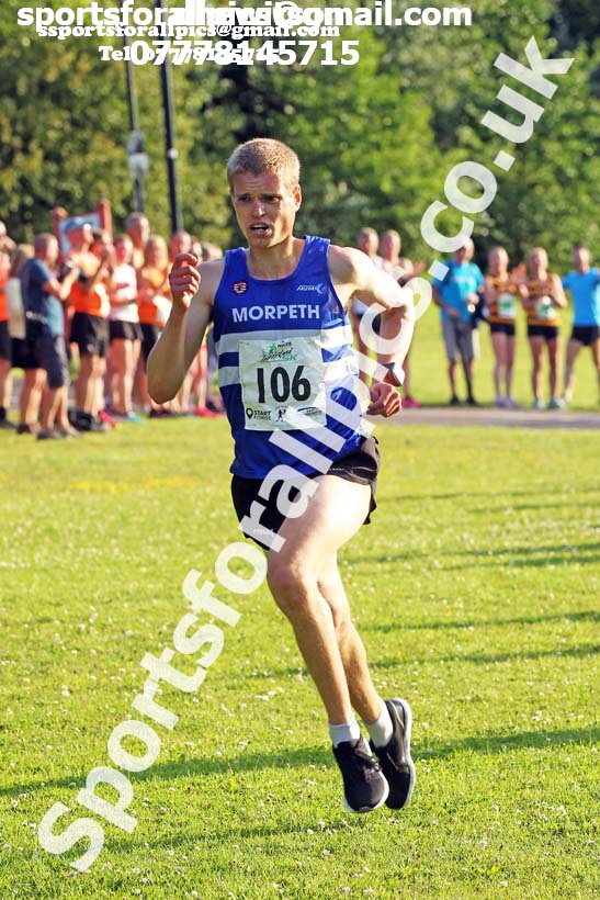 Sunderland 5k, Sunderland 5k Road Race, Silksworth, Sunderland. Photo: David T. Hewitson/Sports for All Pics